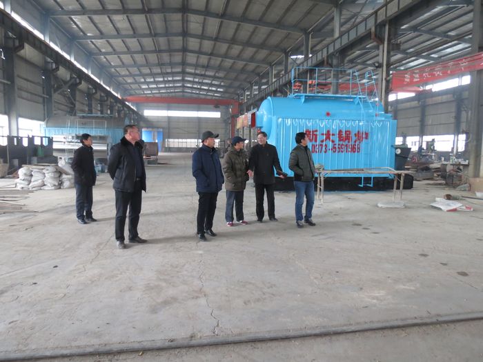 12月28日新鄉市特種設備協會到我公司檢查指導工作