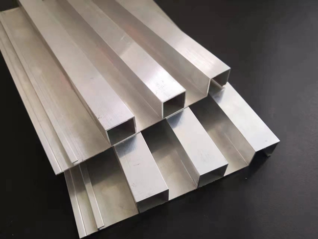 �L(zh��ng)���X�ΰ�